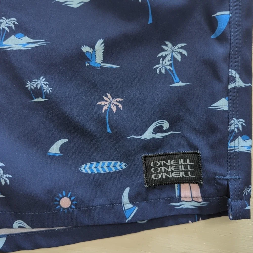 O'Neill HyperFreak HyperDry Performance Boardshorts‎ Mens M Surf Parrot
